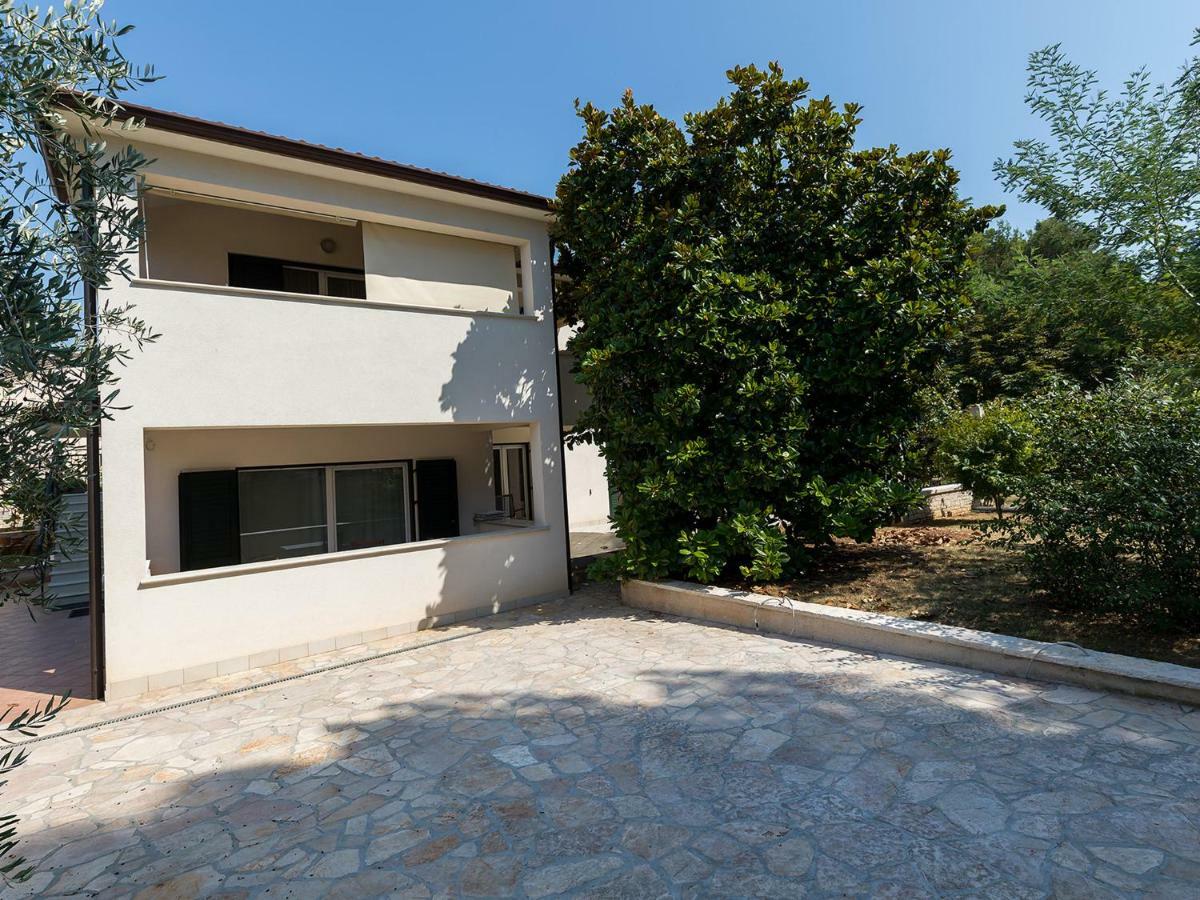 Magnolia - Modern Apartment Near City Center And Sea Poreč Dış mekan fotoğraf